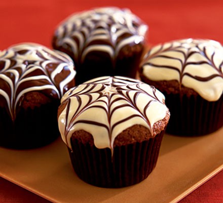 Ad Halloween i Muffin con ‘ragnatela’ al cioccolato